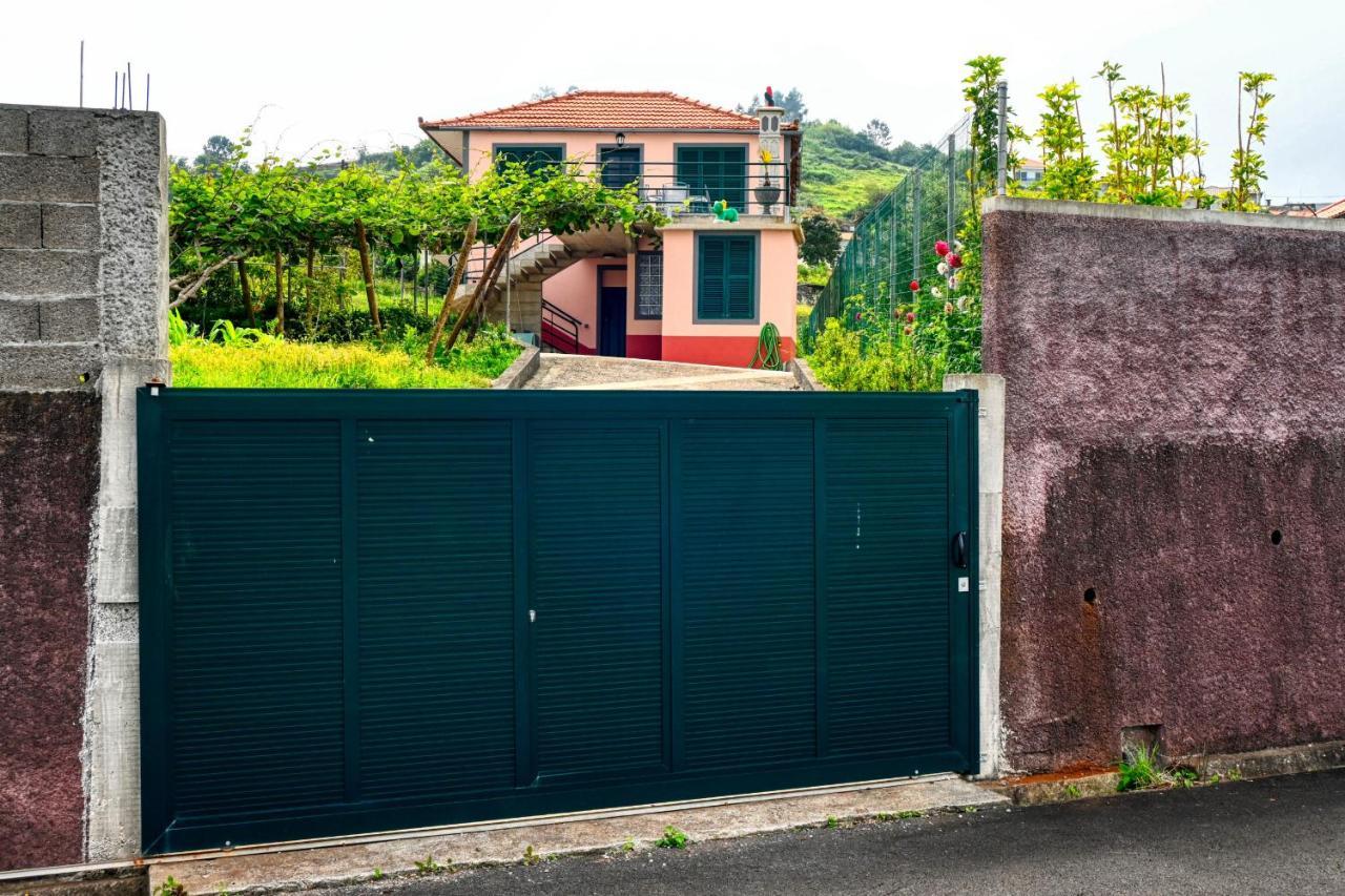 Os Ferreirinhos, A Home In Madeira Sao Jorge  Luaran gambar